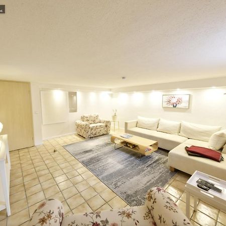 Großzügige und gemütliche 2 Zimmer Ferienwohnung nahe Alz und Chiemsee Tacherting Exterior foto